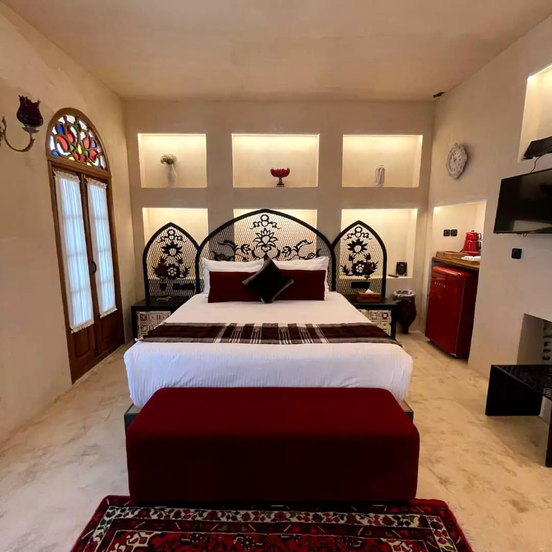 Alibaba https://cdn.alibaba.ir/ostorage/hotel-accommodation-images/6849420cac13a7ed0d84d594_عنابی 2.webp